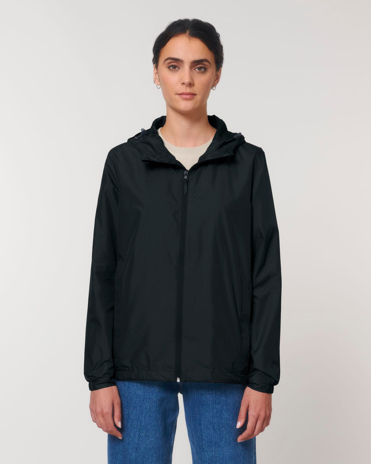 Black - C002