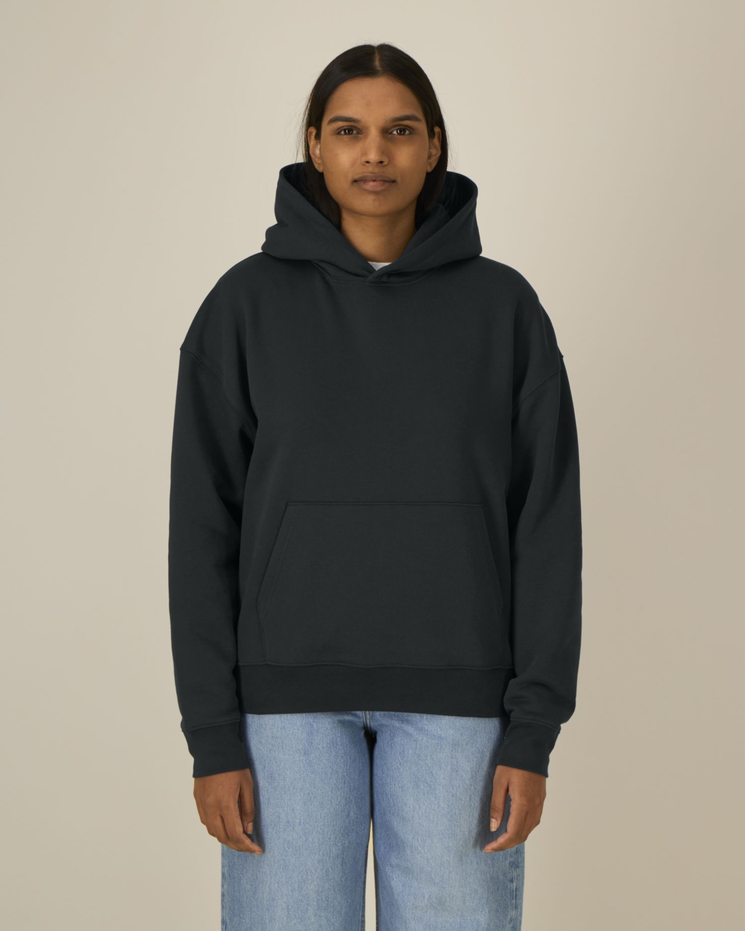 Black - C002