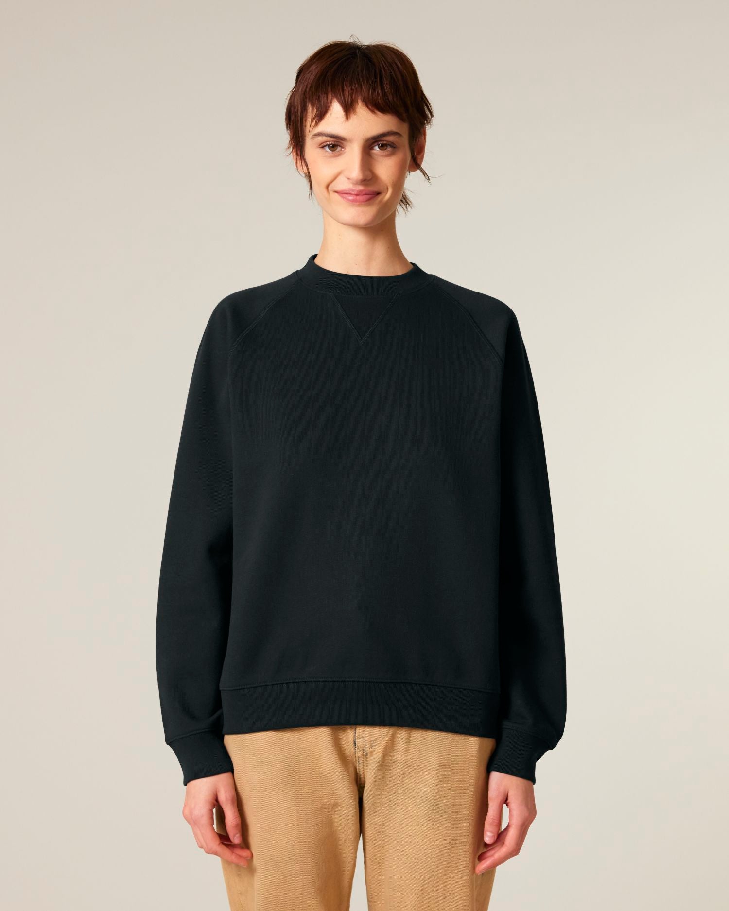Black - C002