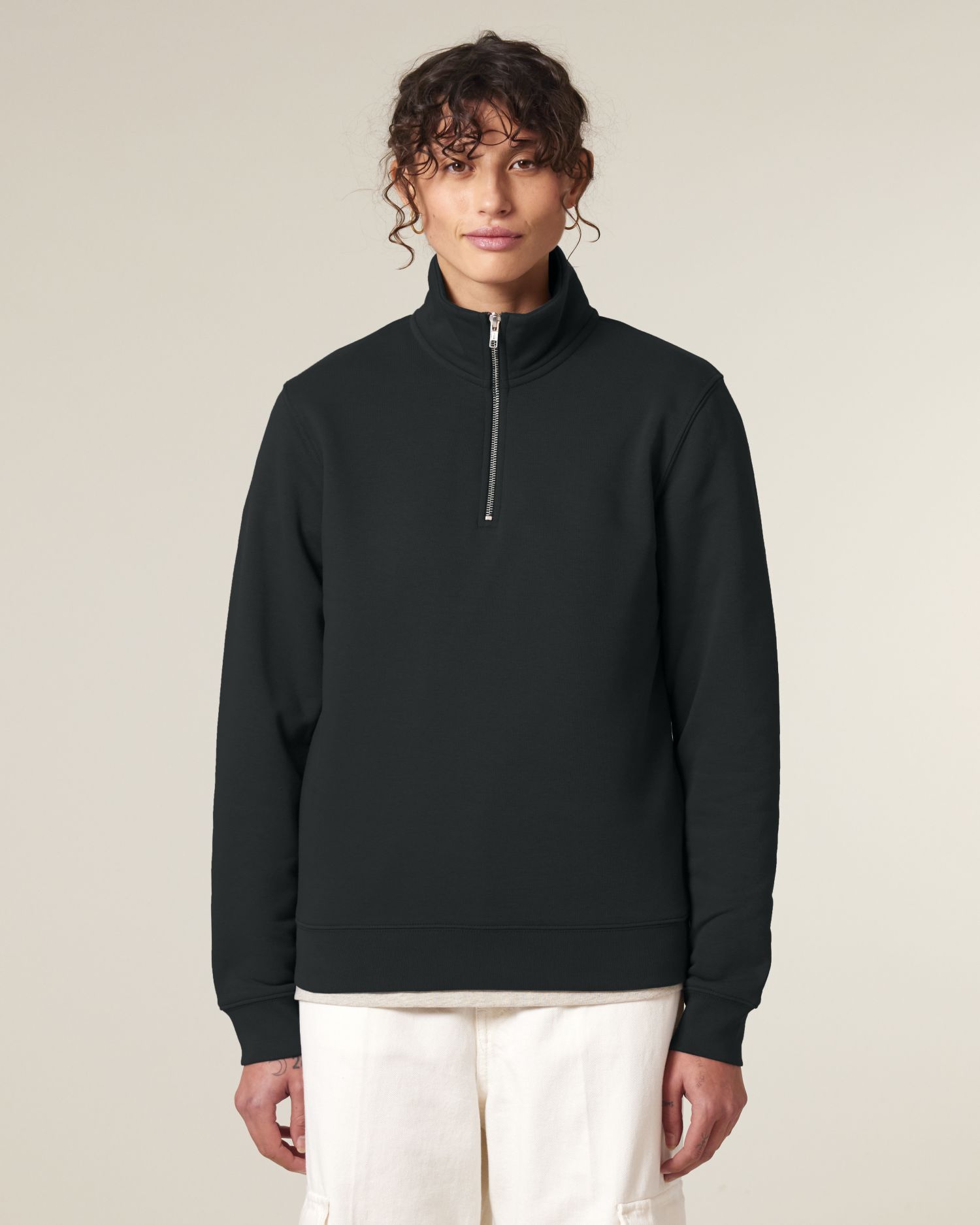 Black - C002