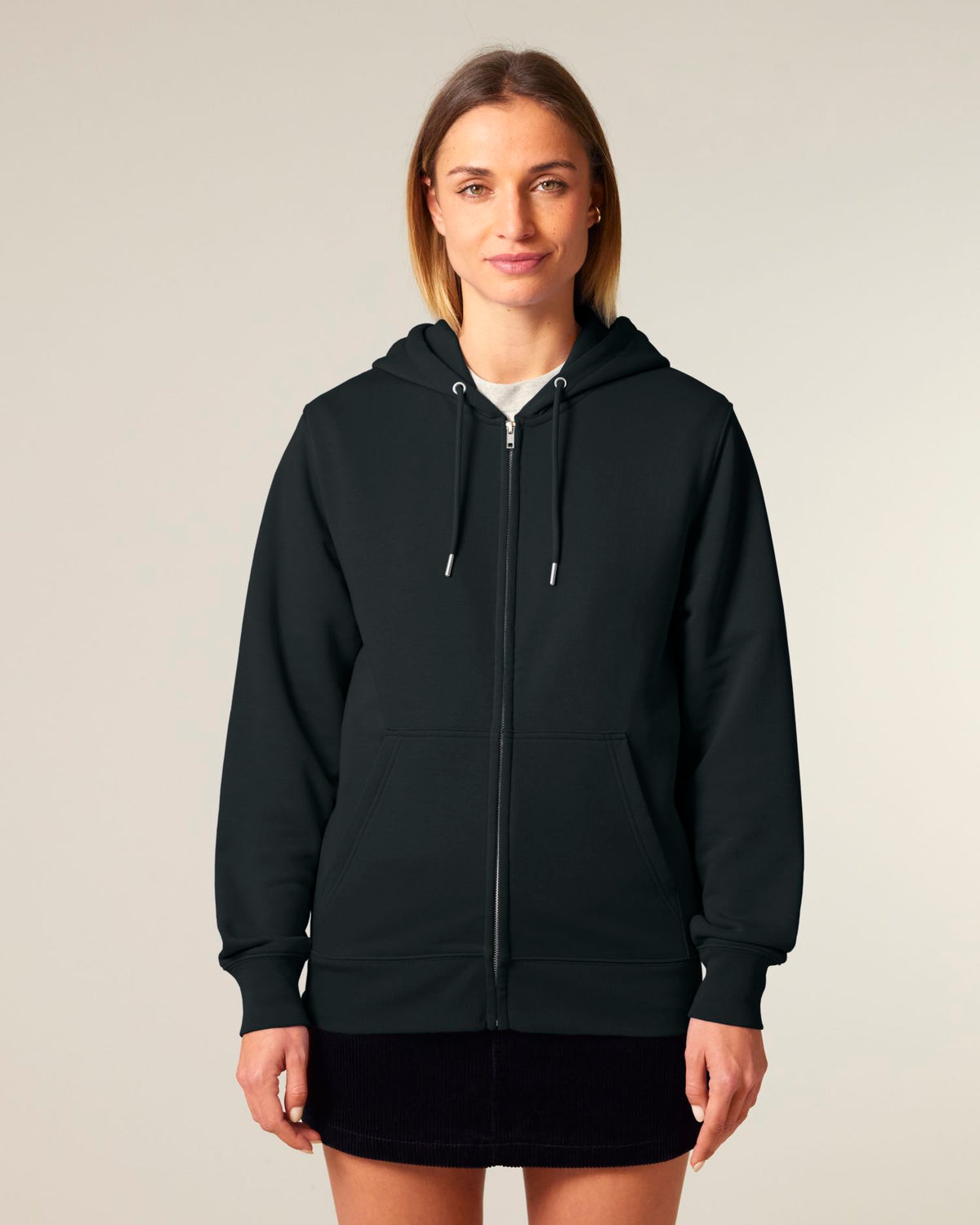 Black - C002