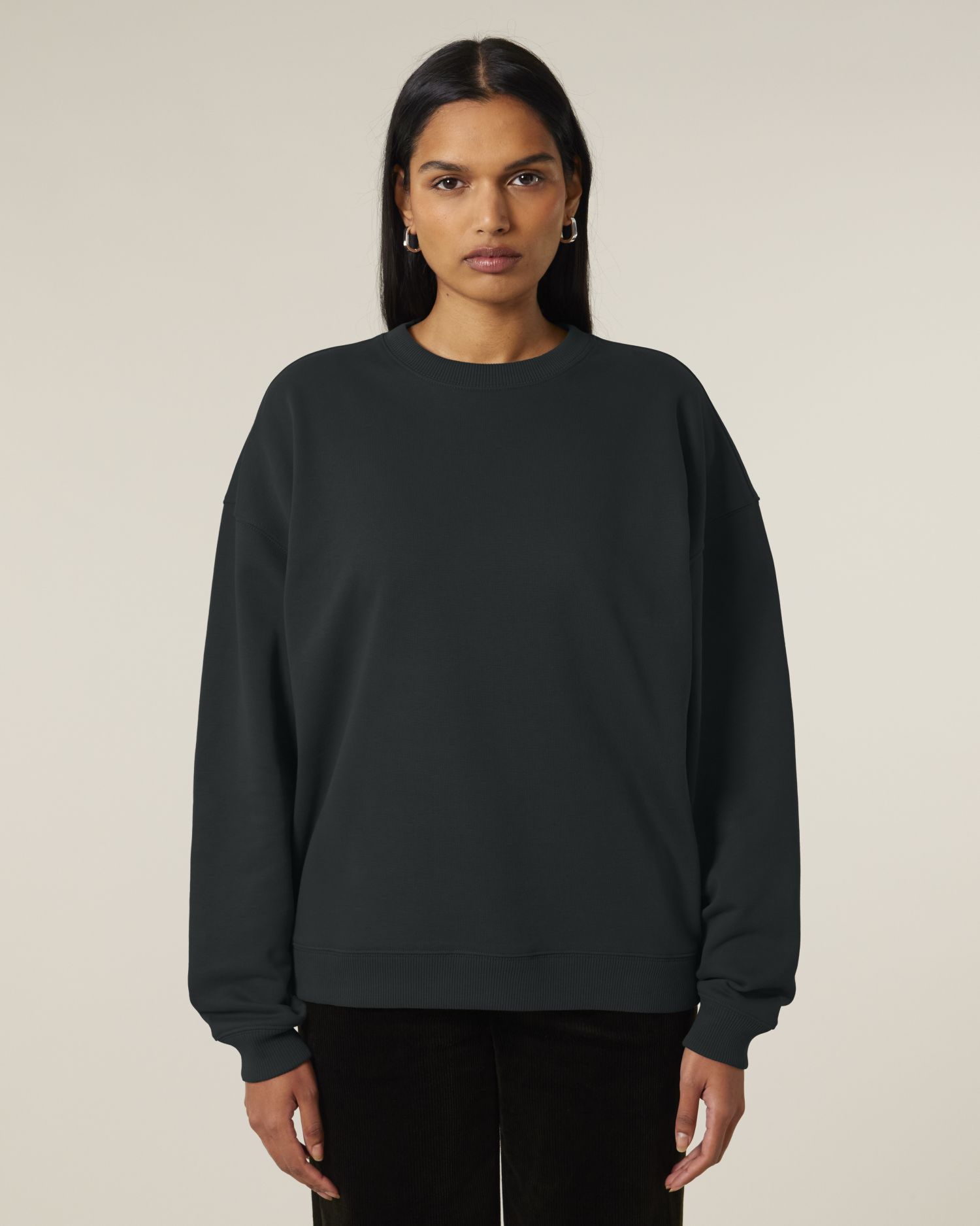 Black - C002