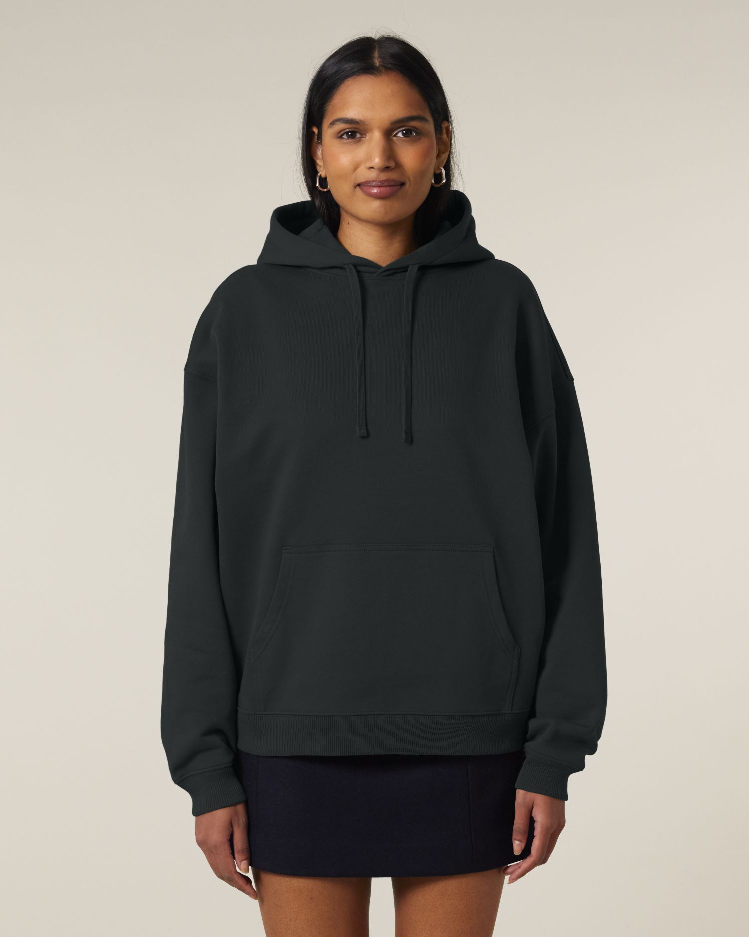Black - C002