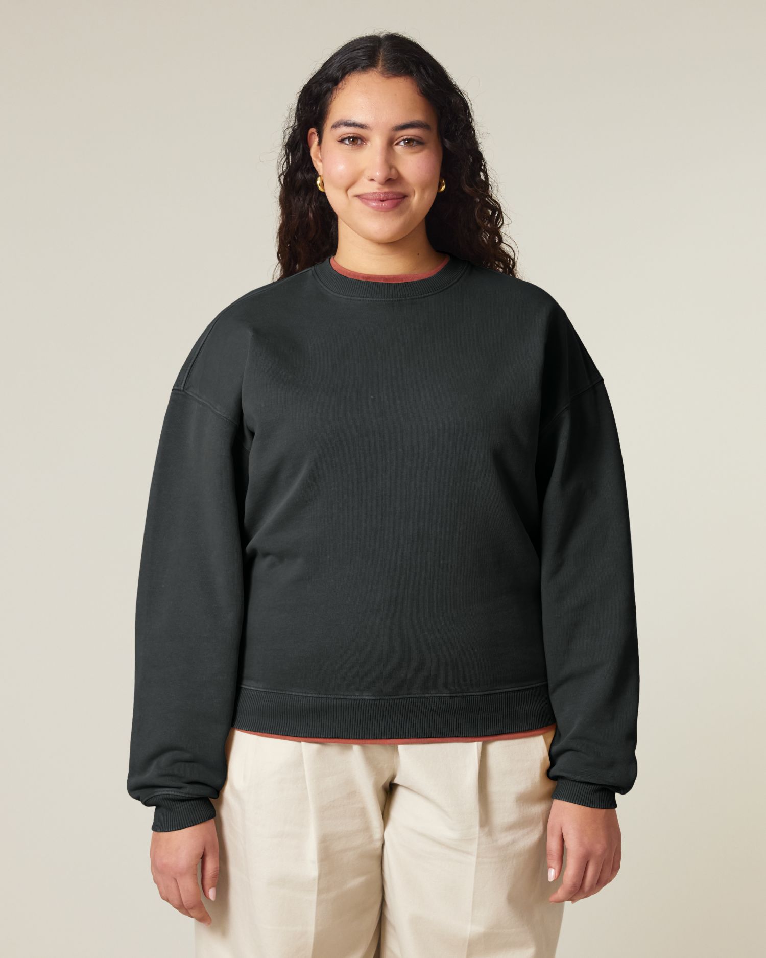 G. Dyed Black Rock - C140