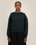 Black - C002