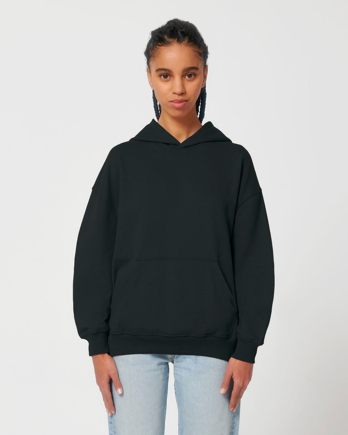 Black - C002