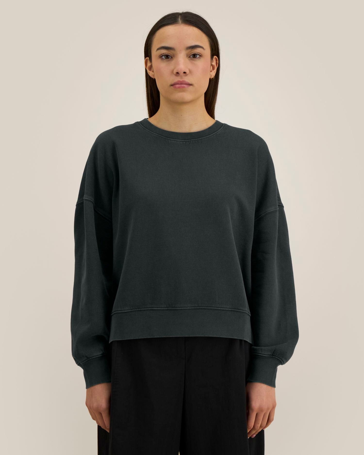 G. Dyed Black Rock - C140