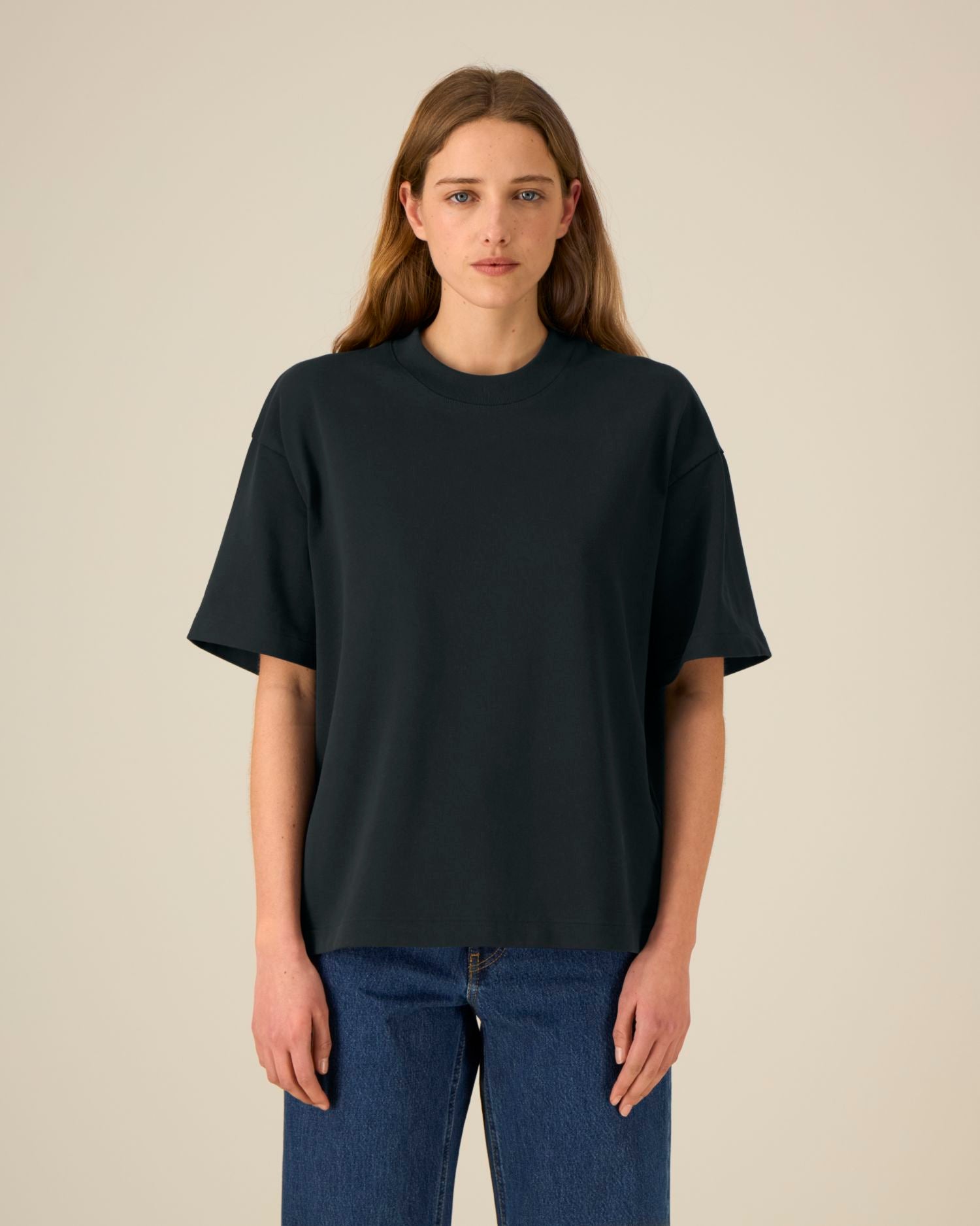 Black - C002