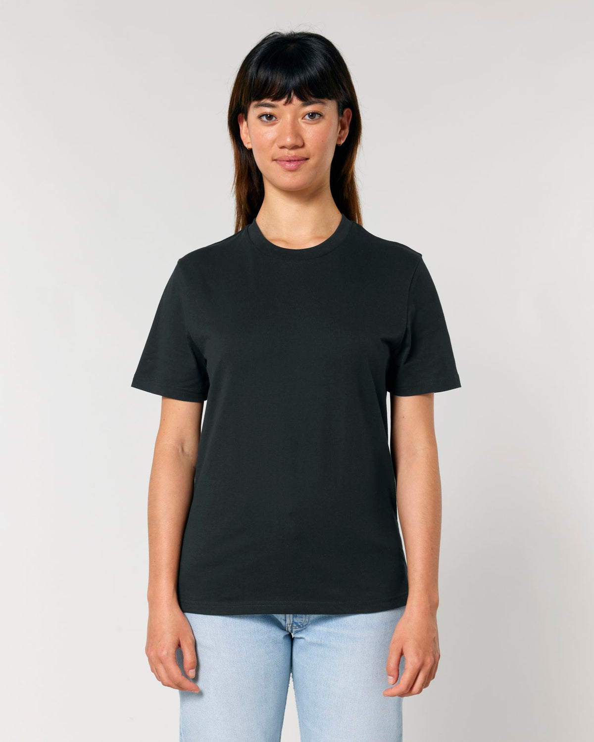 Black - C002