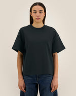Black - C002
