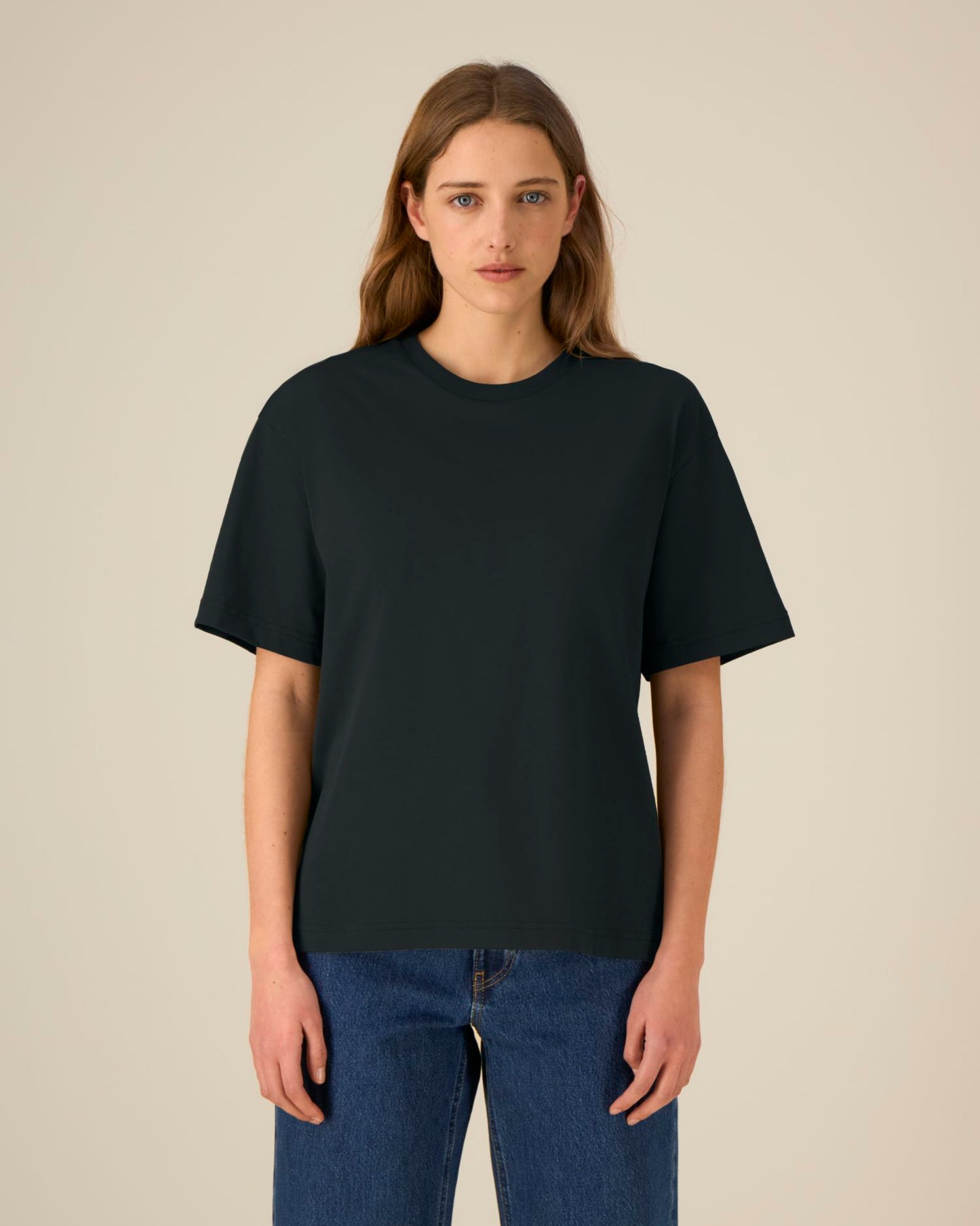 Black - C002