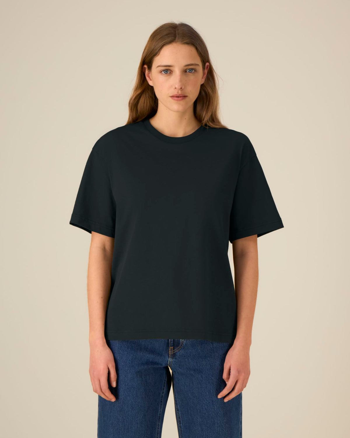 Black - C002