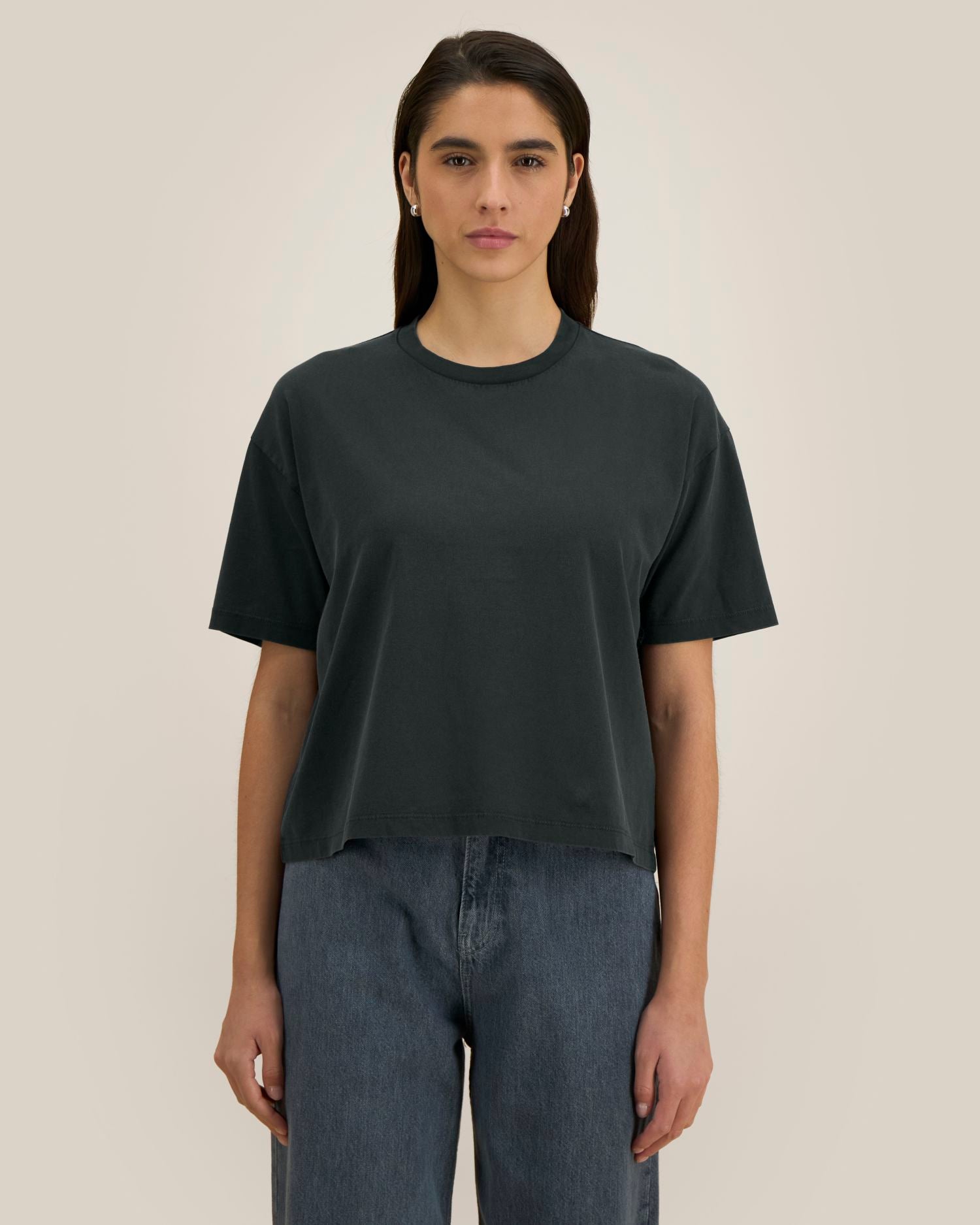 G. Dyed Black Rock - C140