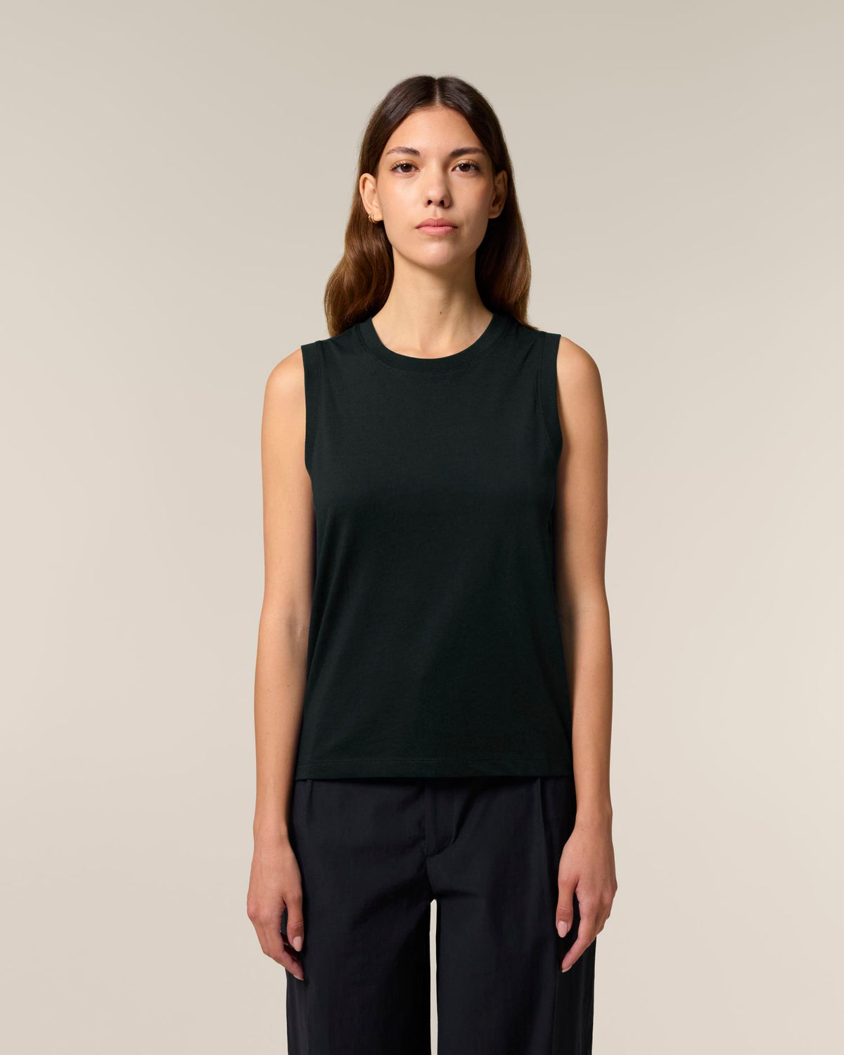 Black - C002
