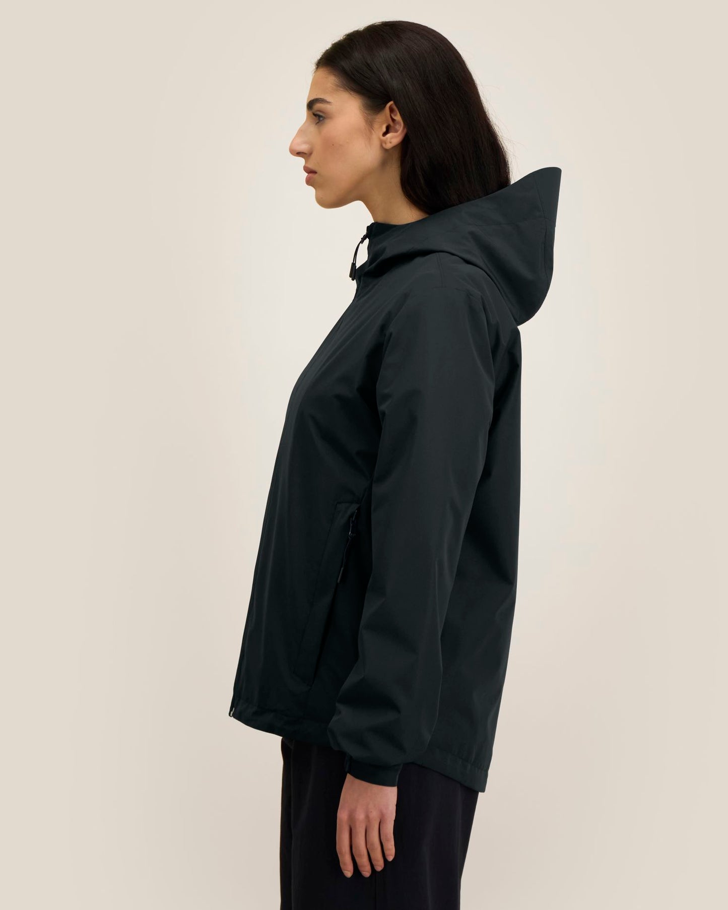 Black - C002