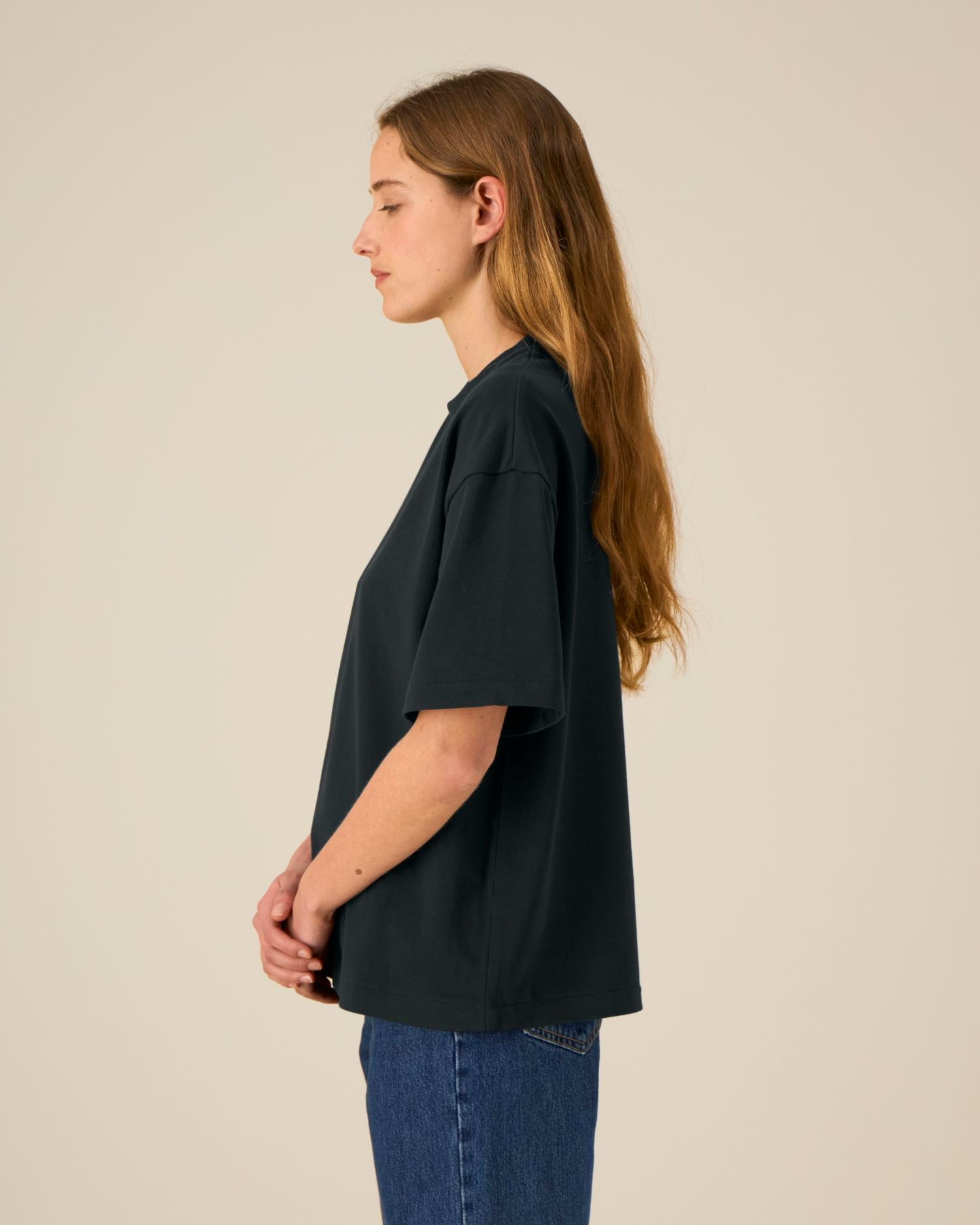 Black - C002