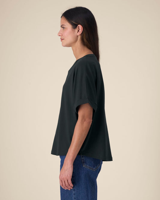 Black - C002