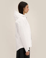 Off White - C018