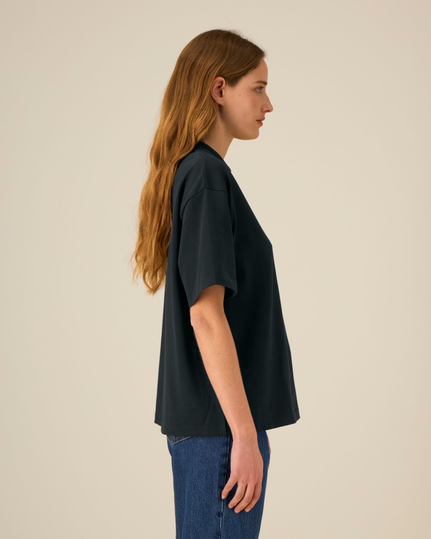 Black - C002