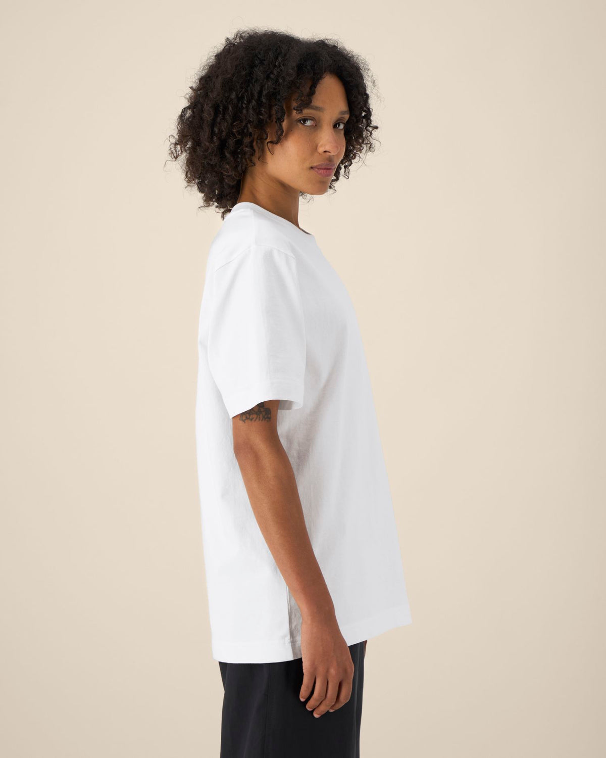 White - C001