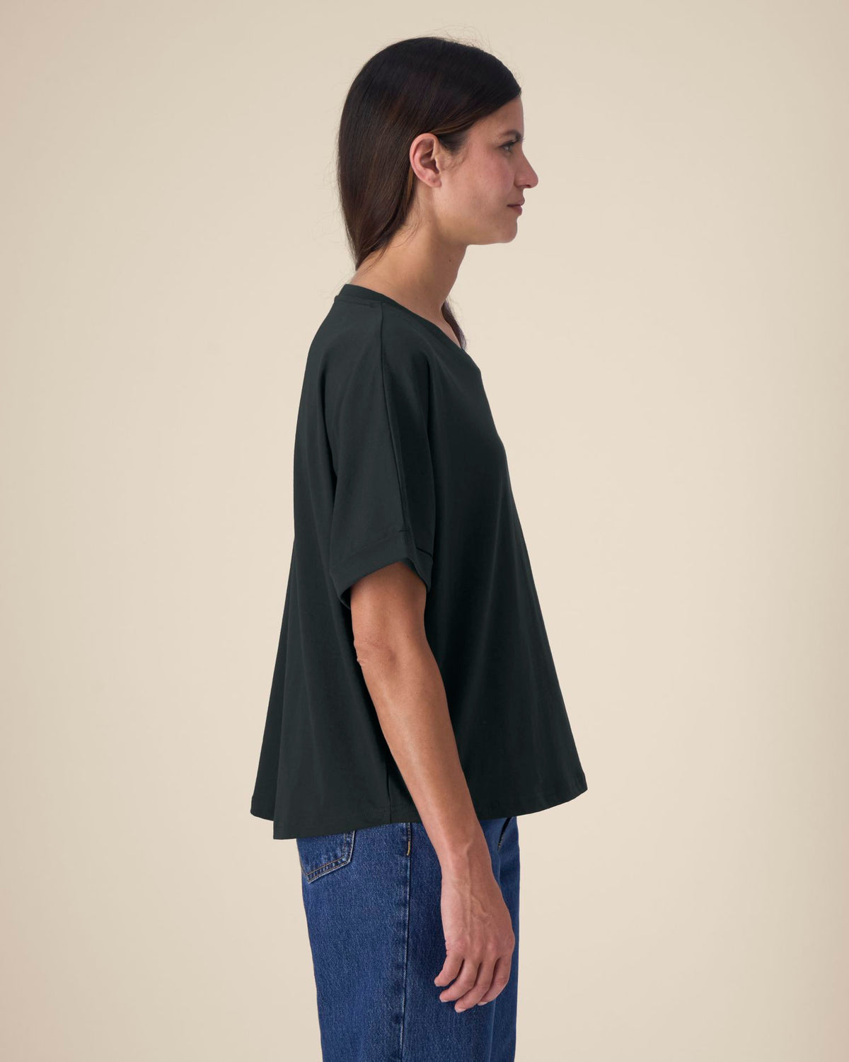 Black - C002