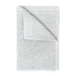 Serviette_invite_gris_argente_Devant_T1-ORG30_CYBER26.jpg