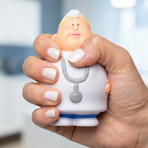 Squeezie_Berta_medecin_MBW___M124236_CYBER26.jpg