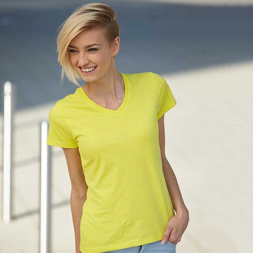 Tee-shirt_Femme_lifestyle__JN972C_CYBER26.jpg