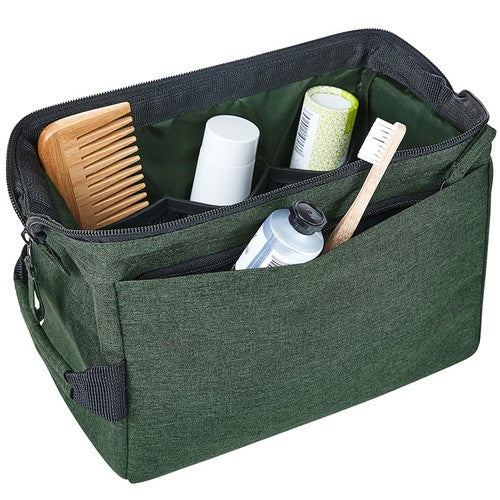 Trousse_de_toilette_en_RPET_vert_Gauche_1816500_CYBER25.jpg