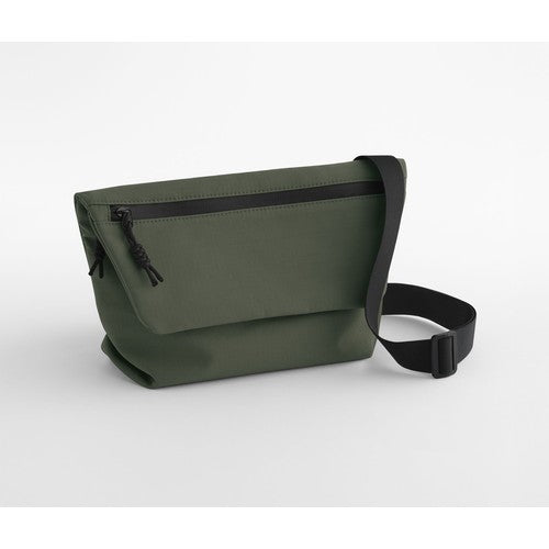 bg823_5z_front_dbeb570d_ibx_2026.jpg