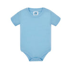 jhk100_28_front_6d44b66b_ibx_2026.jpg