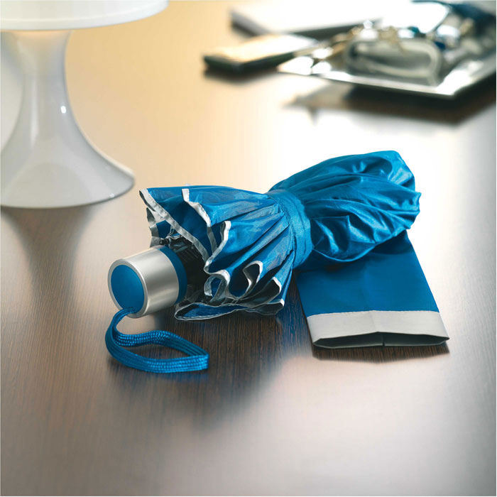 Bleu Royal