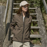 tj9521_lifestyle_04a54cbe_ibx_2026.jpg
