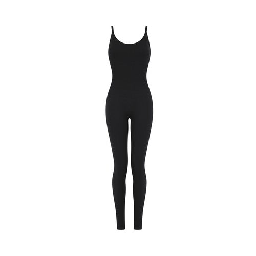 tl330_15_front_58b6321d_ibx_2026.jpg